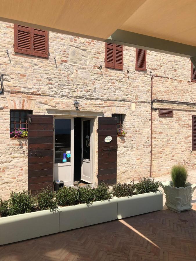 Castello - Solo Pernotto Hotel Cupra Marittima Exterior foto